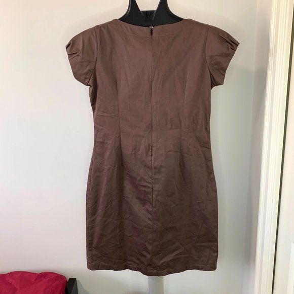 Deep Mauve T Shirt Dress - Picture 2 of 2